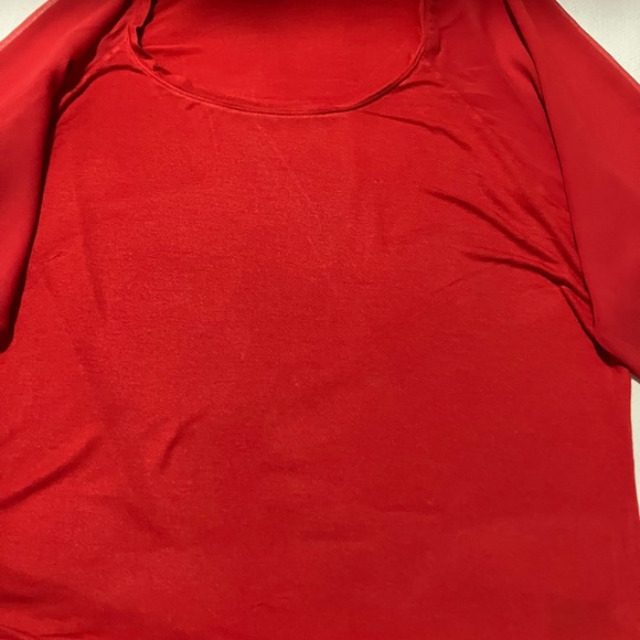 Good condition Women BrightRed T-shirt Medium - Picture 2 of 5